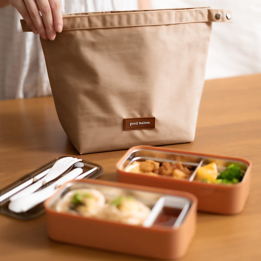 The Lunch Bag (Madeleine)