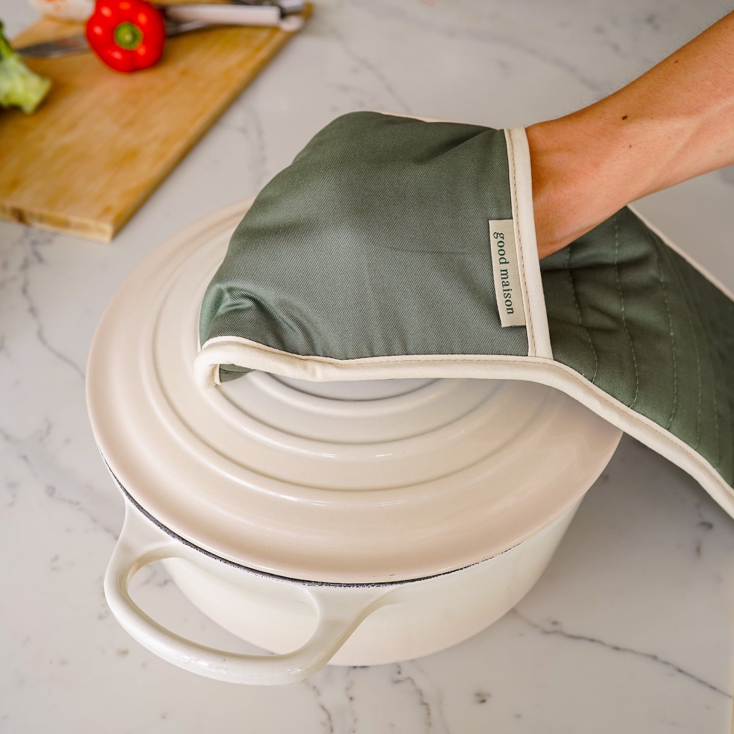 The Apron-Mitten Duo