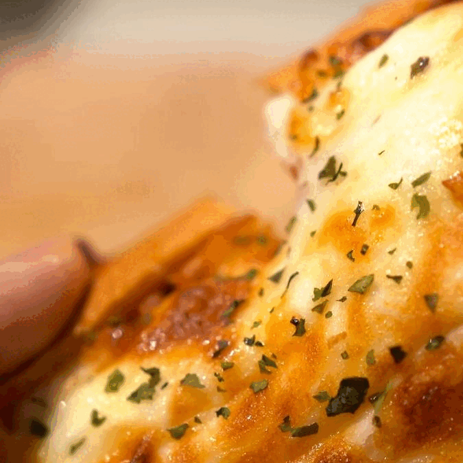 Gochujang cheesy garlic bread
